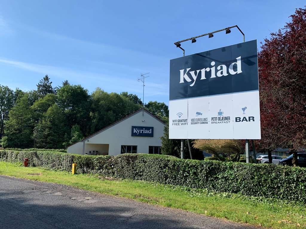 Kyriad Sedan Dış mekan fotoğraf